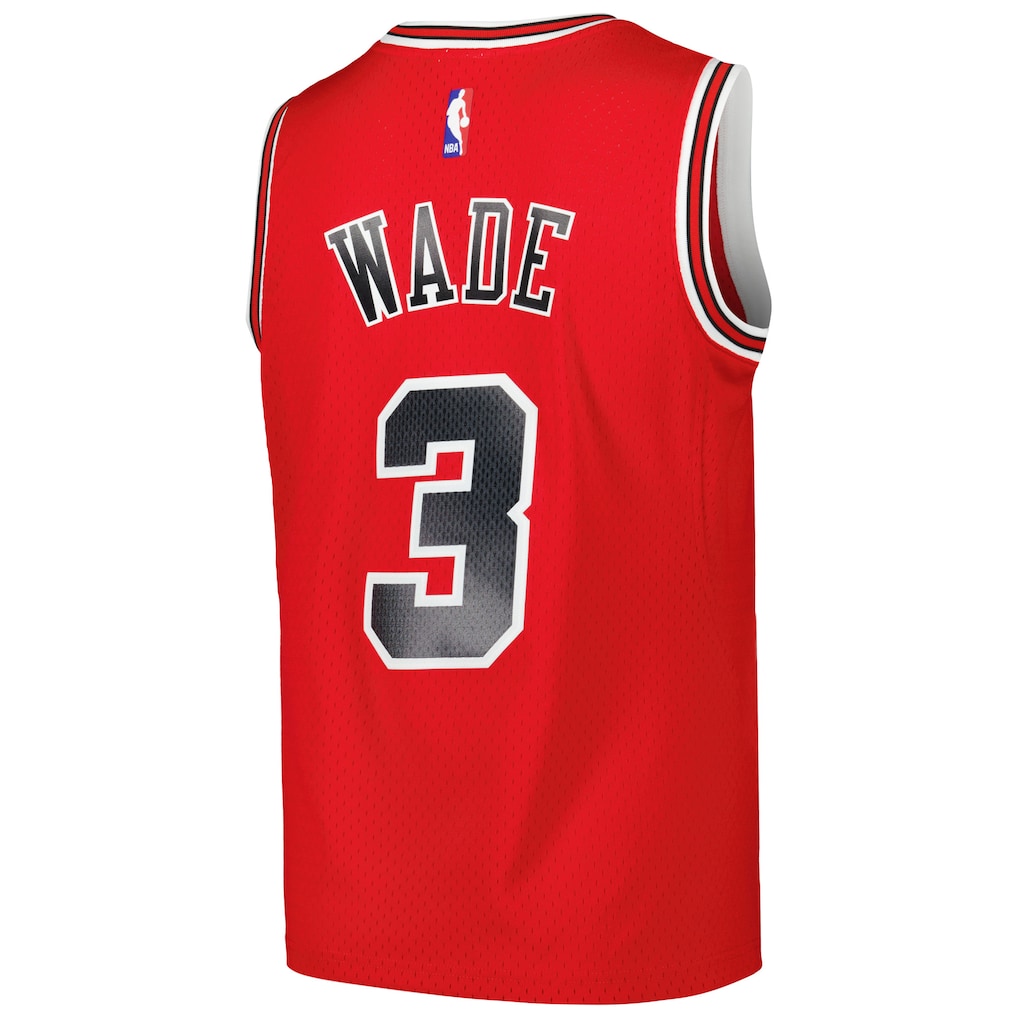 Chicago Bulls Dwyane Wade Mitchell & Ness Red 2016/17 Hardwood Classics Swingman Jersey for Men product image 3, provided