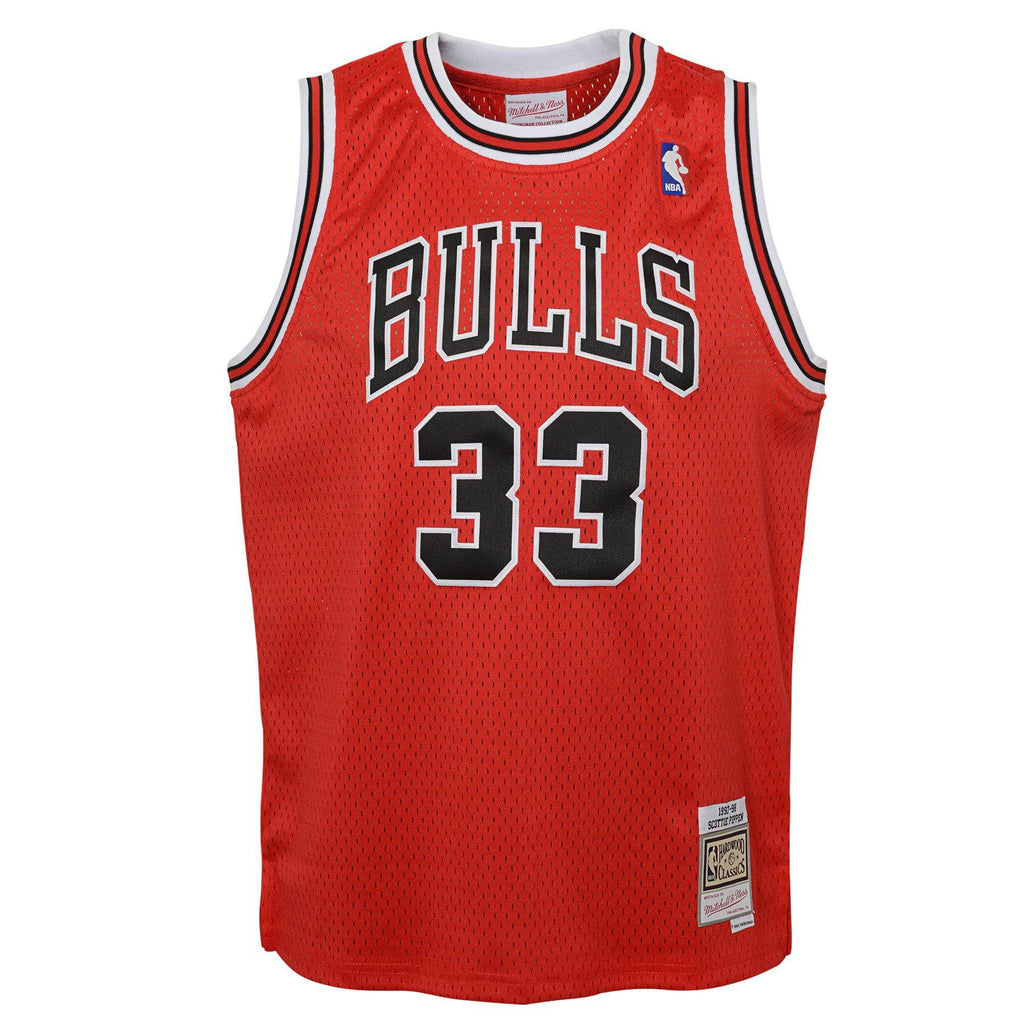 Chicago Bulls Scottie Pippen Mitchell & Ness Red Hardwood Classics Swingman Jersey product image 2, provided for visual