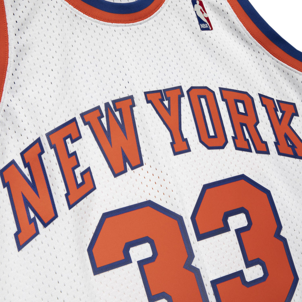 Patrick Ewing Mitchell & Ness 1985 White Swingman Jersey product image 4, provided for visual reference and product detail
