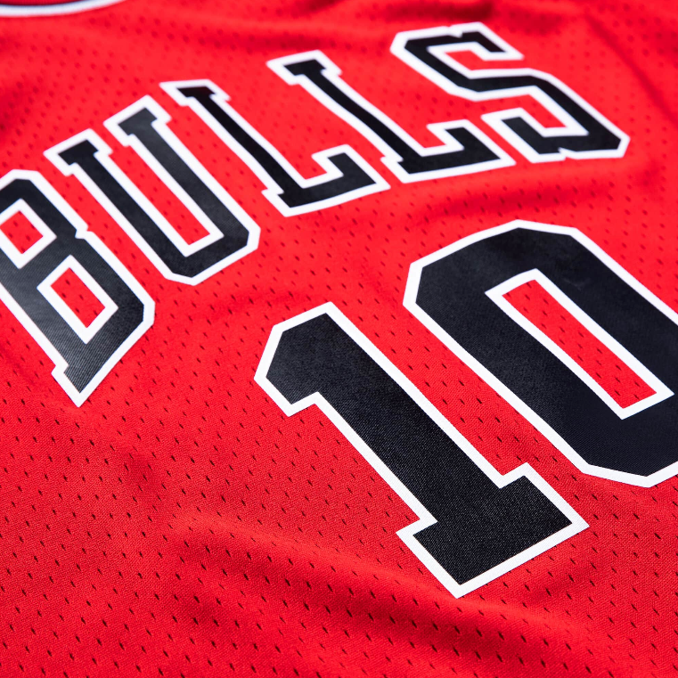 Mens Chicago Bulls B.J. Armstrong Mitchell & Ness Red 1990-91 Hardwood Classics Swingman Jersey product image 6, provided