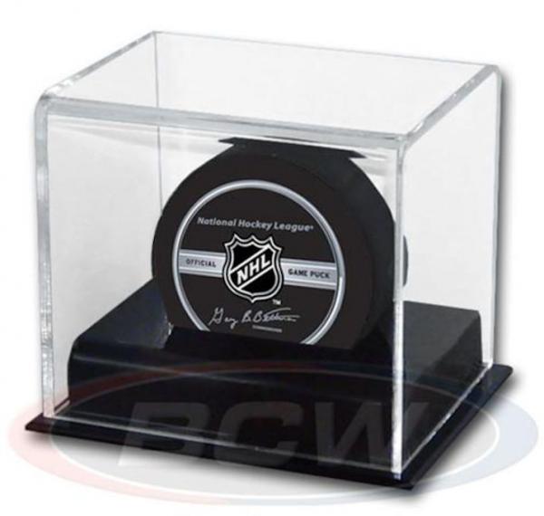 BCW Deluxe Acrylic Hockey Puck Display product image 1, provided for visual reference and product detail review