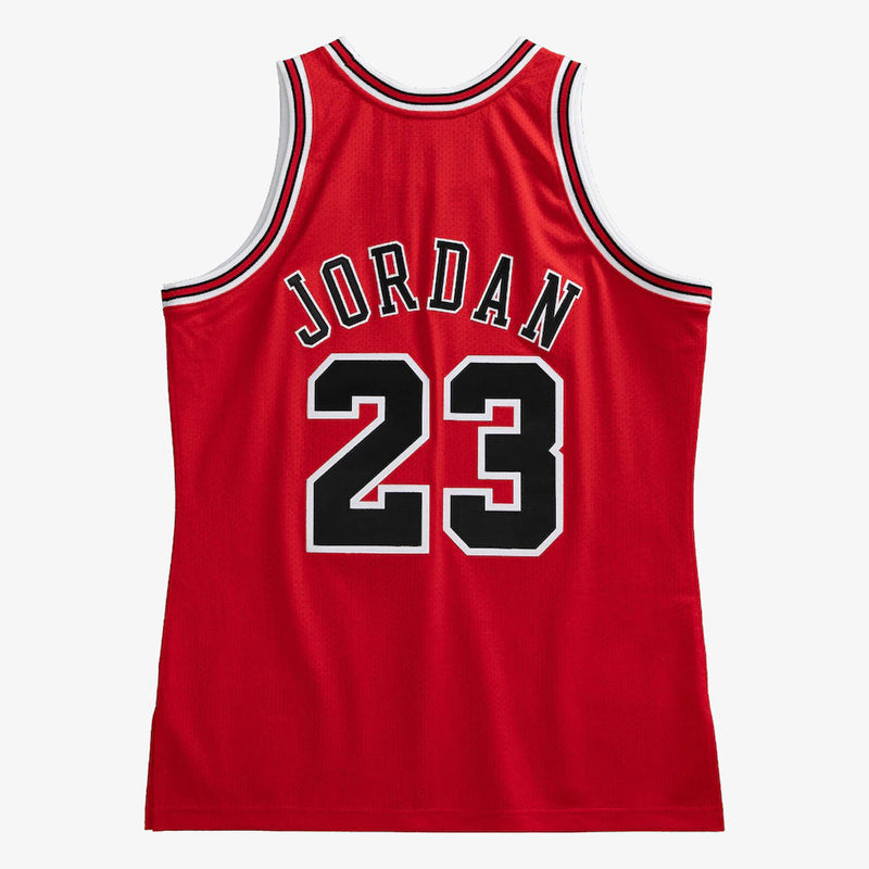 Chicago Bulls Jersey Michael Jordan 1997 98 | Stitched Jersey RTJS 11999 product image 2, provided for visual reference and
