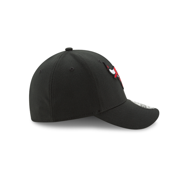 Chicago Bulls NBA New Era Men Black 39Thirty Team Classic Stretch Fit Hat product image 4, provided for visual reference and