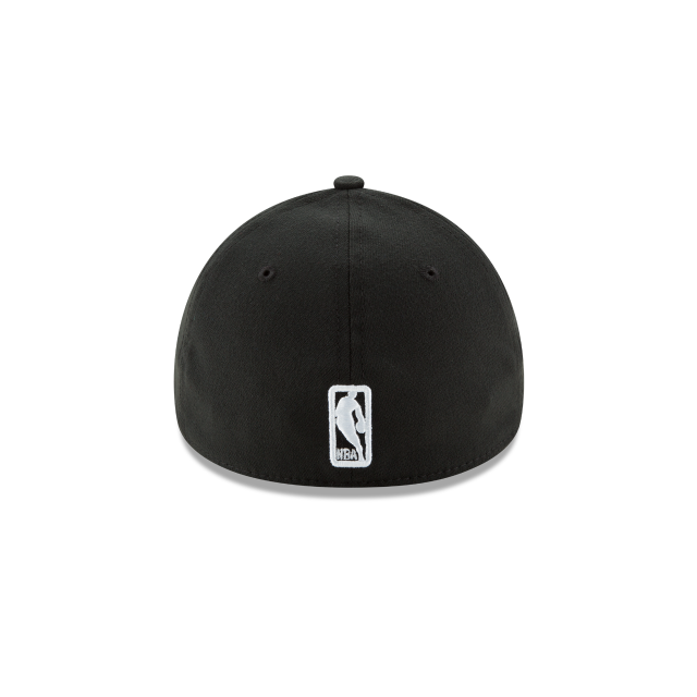 Chicago Bulls NBA New Era Men Black 39Thirty Team Classic Stretch Fit Hat product image 6, provided for visual reference and