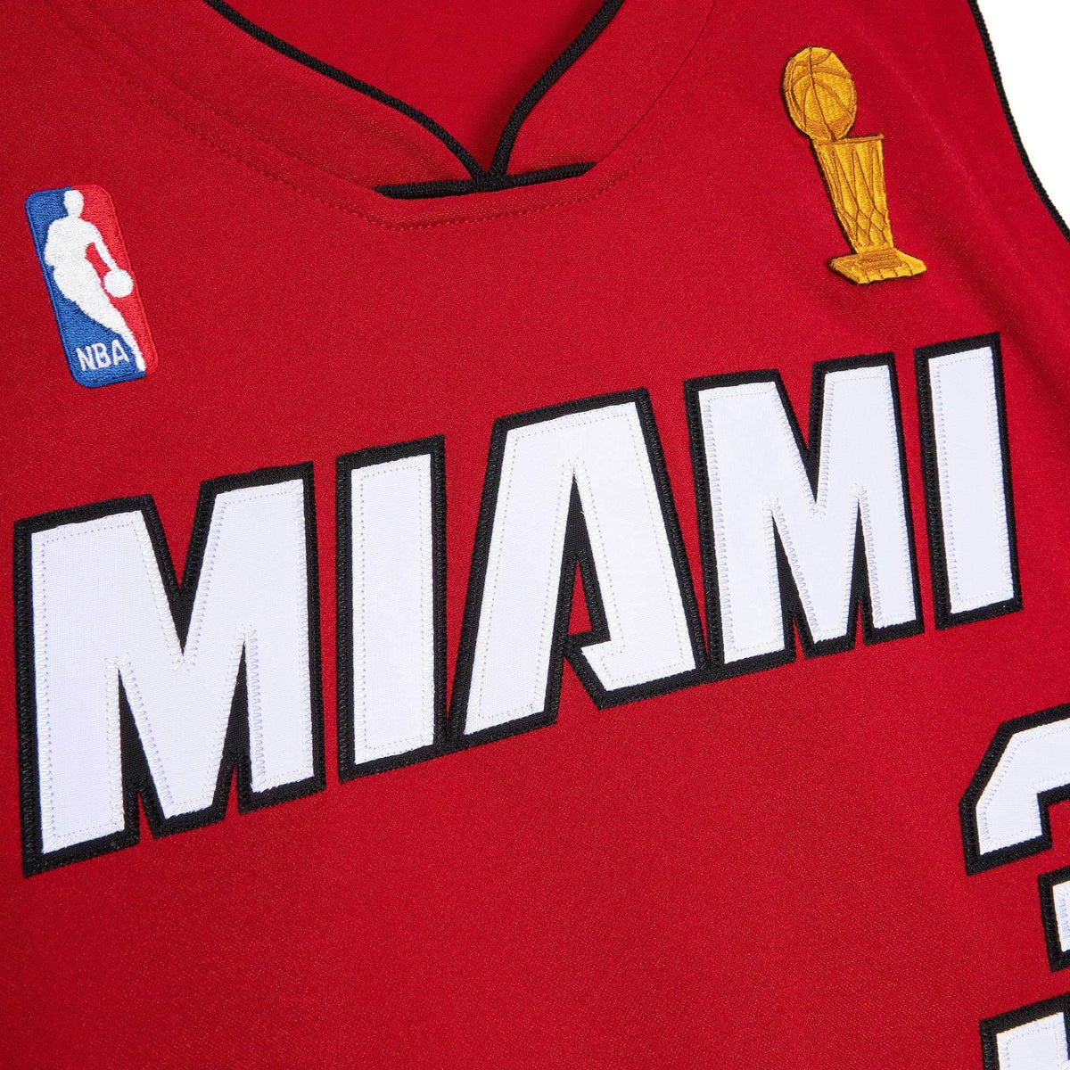 Dwyane Wade Miami Heats NBA Mitchell & Ness Men Red Hardwood Classics Finals 2005-06 Authentic Jersey product image 3,