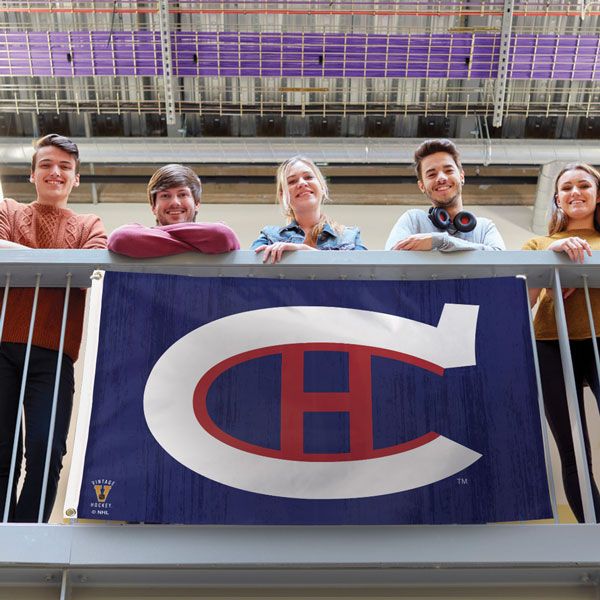 Montreal Canadiens NHL WinCraft 3'x5' Deluxe Vintage Flag product image 2, provided for visual reference and product detail
