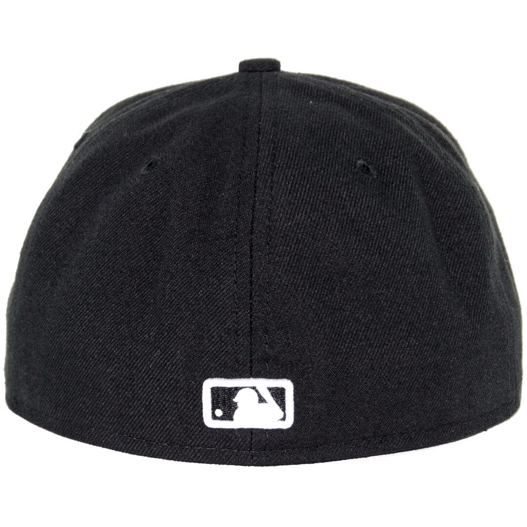Montreal Expos MLB New Era Men Black White 59Fifty Fitted Hat product image 2, provided for visual reference and product