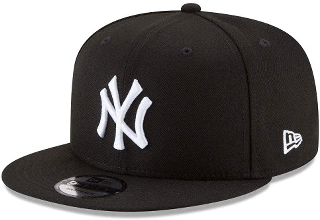 New York Yankees MLB New Era Men 9Fifty Black/White Basic Snapback product image 1, provided for visual reference and
