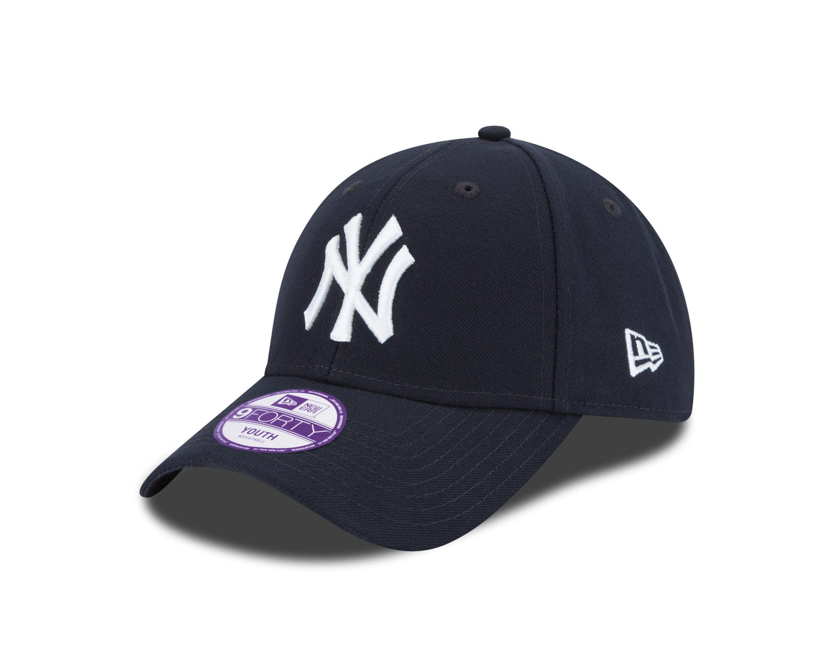 New York Yankees MLB New Era Youth Navy 9Forty Adjustable Hat product image 1, provided for visual reference and product