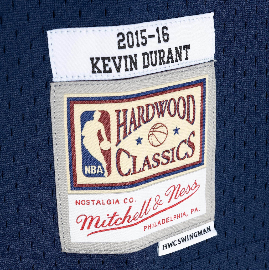 Kevin Durant Oklahoma City Thunder NBA Mitchell & Ness Men Navy 2015-16 Alternate Hardwood Classics Swingman Jersey product
