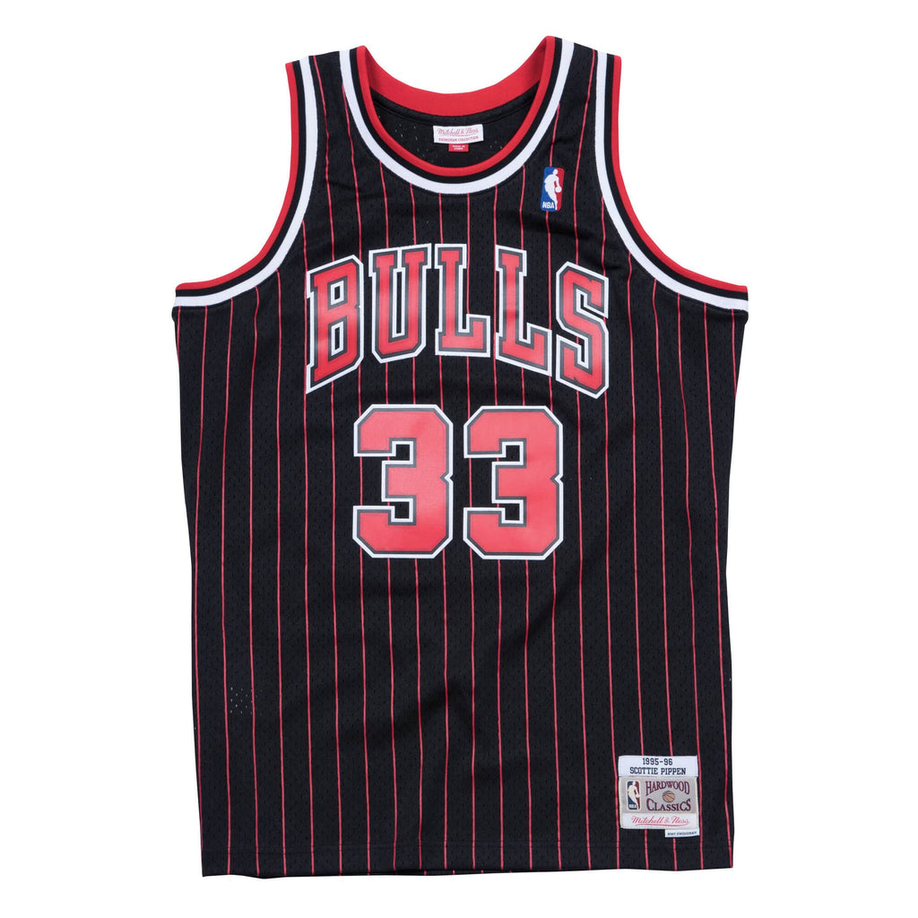 Scottie Pippen Chicago Bulls NBA Mitchell & Ness Men Black 1995-96 Alternate Hardwood Classics Swingman Jersey product image