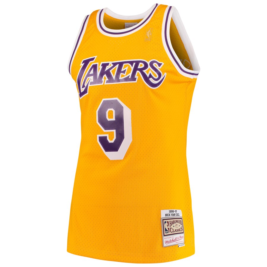 Mitchell & Ness Nick Van Exel Los Angeles Lakers Gold 1996-97 Hardwood Classics Swingman Jersey for Men product image 2,