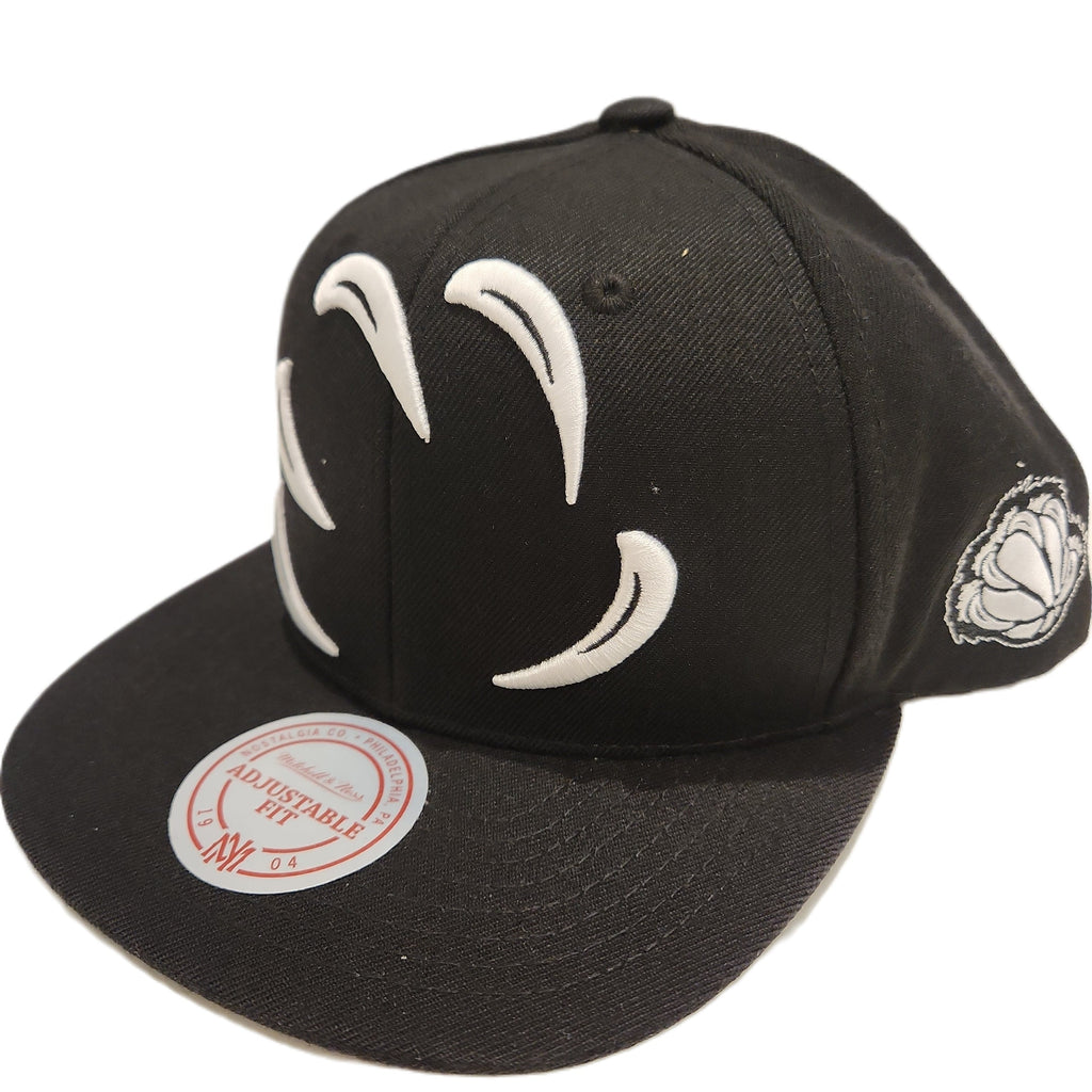 Vancouver Grizzlies NBA Mitchell & Ness Men Black Negative Space Snapback product image 2, provided for visual reference and